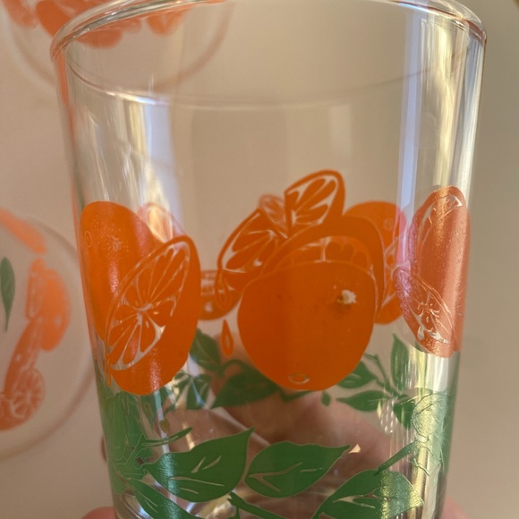 Vintage Libbey Orange Juice Glasses (Set of 2) - Picture 3 of 6